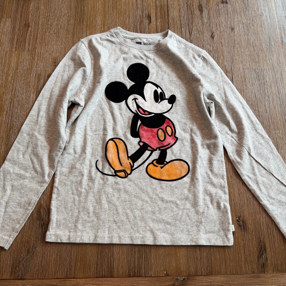 GAP x Disney Mickey Mouse Grey Long Sleeve Shirt size Medium